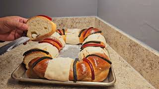 como hacer rosca de Reyes rellena de queso y nuez [upl. by Ravi]