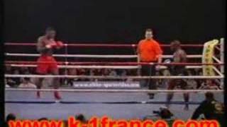 Remy Bonjasky vs Melvin Manhoef Part 12002 [upl. by Ahsinar]