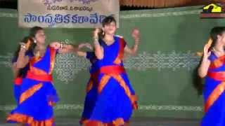 GHALLU GHALLU FOLK SONG SUNG BY V AKHILA MUSIC PRAMOD KUMAR LYRIC DURGA PRASAD ll Musichouse27 [upl. by Zanze]