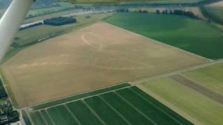 De grootste graancirkel ter wereld The biggest crop circle on earth [upl. by Htenaj585]