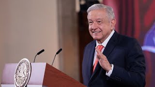 Lázaro Cárdenas transformó a México con el apoyo del pueblo Conferencia presidente AMLO [upl. by Ibson]