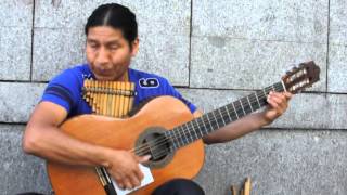 Artista Ecuatoriano tocando música andina en España [upl. by Lion116]