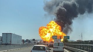 Bologna esplosione di autocisterna in tangenziale a Borgo Panigale [upl. by Yesdnyl785]