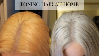 TONING BLEACHED HAIR AT HOME  Wella T18 [upl. by Silvester]