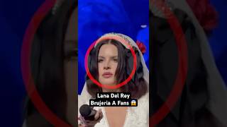 Lana Del Rey Hace Brujeria A Fans En Mexico… [upl. by Nnuahs]