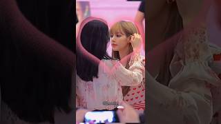 Lisoo cute moment 😘🤭❤️ lisa jisoo shorts youtube viral cute blackpink lisoo [upl. by Edac]