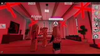 SPYING on PLAYERS in Roblox Brookhaven [upl. by Clevie]