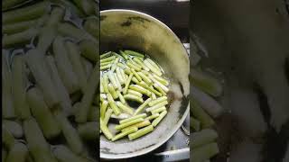 Kachur lotiকচুর লতি food pkcontent [upl. by Adiaz]