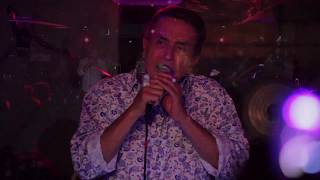 Monsieur Minimal feat Δάκης  Η Στιγμή Live 2392017 [upl. by Lia]