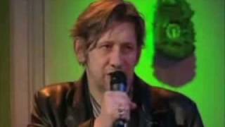 Shane Macgowan  whale quotFairytale of New Yorkquot on Harry Hill TV Burp [upl. by Aihcsrop]