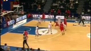 Milos Teodosic dunks [upl. by Ahsinal485]