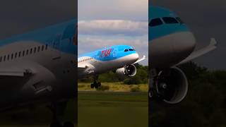 Stunning TUI Dreamliner departure [upl. by Araic]