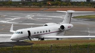 Private Jet Gulfstream Aerospace GV N83CW NIGHT TAKEOFF TOYAMA Airport 富山空港 20121115 [upl. by Roht]