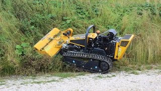 Parkplatzböschung mulchen mit MF7480 und McConnel Robocut HD [upl. by Aohk]