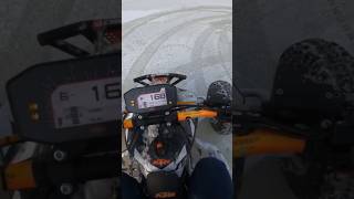 V Max on the lake  KTM QUAD SWAP 690 [upl. by Risteau665]