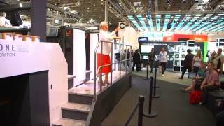 Komori Lithrone G37 Demonstration at drupa 2016 [upl. by Ihel514]