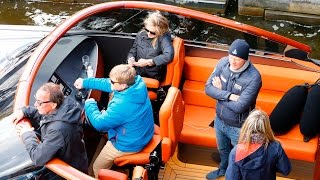 Koning WA en Koningin Maxima met hun boot Aldebaran [upl. by Scholz]