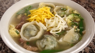 Dumpling soup Manduguk 만두국 [upl. by Nuyh]