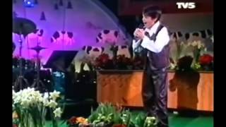 Yvann Sangsue 11 yo sings Le Petit Chevrier The little goatherd live for TV5 France [upl. by Wandy]