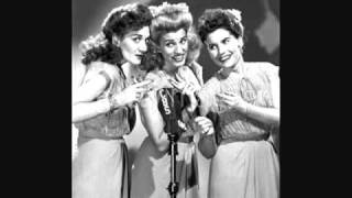 Chattanooga Choo Choo  The Andrews Sisters wonscreen lyrics [upl. by Nhojleahcim]