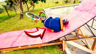 DEU MUITO RUIM NA RAMPA DE BMX NA FAZENDA 🙁 EP 5 [upl. by Jorie]