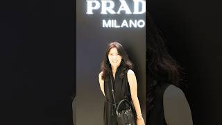 프라다 PRADA MILANO BAG 명동 신세계백화점 본점 [upl. by Assirak]