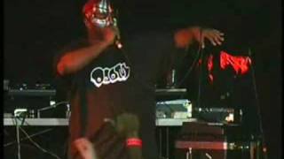 MF DOOM  GO WITH THE FLOW  GAS DRAWLS [upl. by Hcaz158]