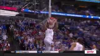 Willie CauleyStein Soars for a HUGE Kentucky Lob Slam on Arkansas [upl. by Nisse551]