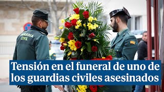 La viuda de uno de los guardias civiles asesinados en Barbate impide a Marlaska condecorarlo [upl. by Haymo]