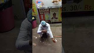 Kurla station 10rupees vadapavnewvlog suscribe kre [upl. by Ajani]