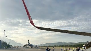 CHALLENGING CROSSWIND LANDING AT TIVAT AIRPORT MONTENEGRO TURKISH AIRLINES  Instabul Tivat [upl. by Erdnael]