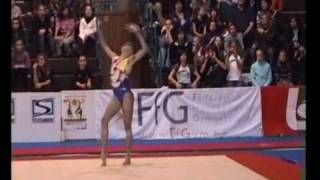 Larisa Iordache ROM FX  2009 Top Gym [upl. by Ardnoek]