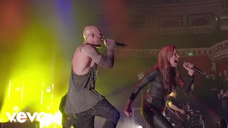 Daughtry  Separate Ways Worlds Apart Live from Royal Albert Hall London ft Lzzy Hale [upl. by Spiegelman]