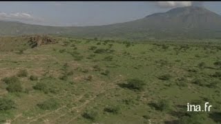 Tanzanie  paysage volcanique [upl. by Angel]