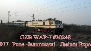 11077 Pune Jammutawi Jhelum Express  12780 H Nizamuddin VascoDaGama Goa SF Express [upl. by Adnole]