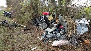 Sportwagen bei Unfall auf der B8 in drei Teile zerrissen – Fahrerin von Feuerwehr gerettet [upl. by Anagnos]