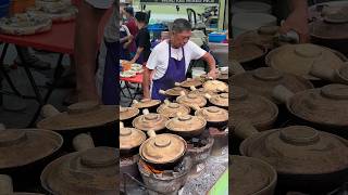 Popular Claypot Chicken Rice of Malaysian [upl. by Eart]