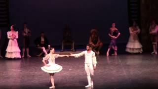 Viengsay Valdes et Osiel Gounod  Pas de Deux de Don Quichotte [upl. by Arty801]