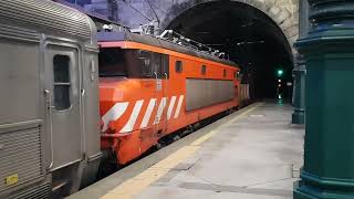 CP Class 1400  1455 CP class 2600  2601 departing Porto Sao Bento Station on 130524 [upl. by Naoma]