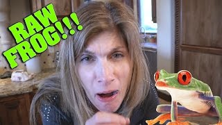 GIANT GUMMY UNBOXING Mommy Eats a RAW FROG [upl. by Kinsley]