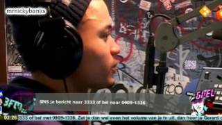 Giel Beelen kapt rapper Darryl af 131210 [upl. by Rodrique]