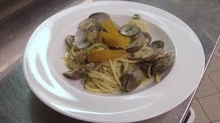 Les Spaghettis aux Palourdes et Poutargue [upl. by Auqinihs]