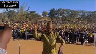 Nelson Chamisa ft Leonard Zhakata  Garai zvenyu [upl. by Crista332]