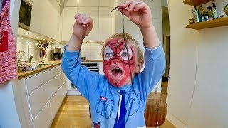 Spiderman äter franska delikatesser VLOGG [upl. by Vincents]