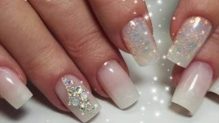 Как сделать ГРАДИЕНТ гелем  блестки  How to do Baby Boomer gel nails [upl. by Sinylg745]