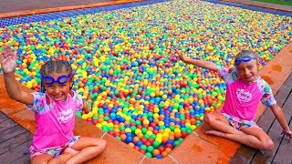 LAS RATITAS LLENAN SU PISCINA DE BOLAS DE COLORES [upl. by Hitoshi348]