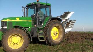 John Deere 7710 Ploughing 2009 Bayachevo [upl. by Devonna]