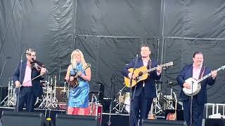 Rhonda Vincent amp The Rage 9 to 5 Southland Bluegrass Music Festival Immokalee FL 4724 [upl. by Tj527]