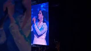 Barso re megha megha by Shreya Ghoshal live in Austin USA [upl. by Downe]