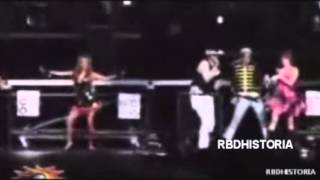 2007 RBD en Concierto Puerto Rico cantan Cariño Mio [upl. by Llewkcor]